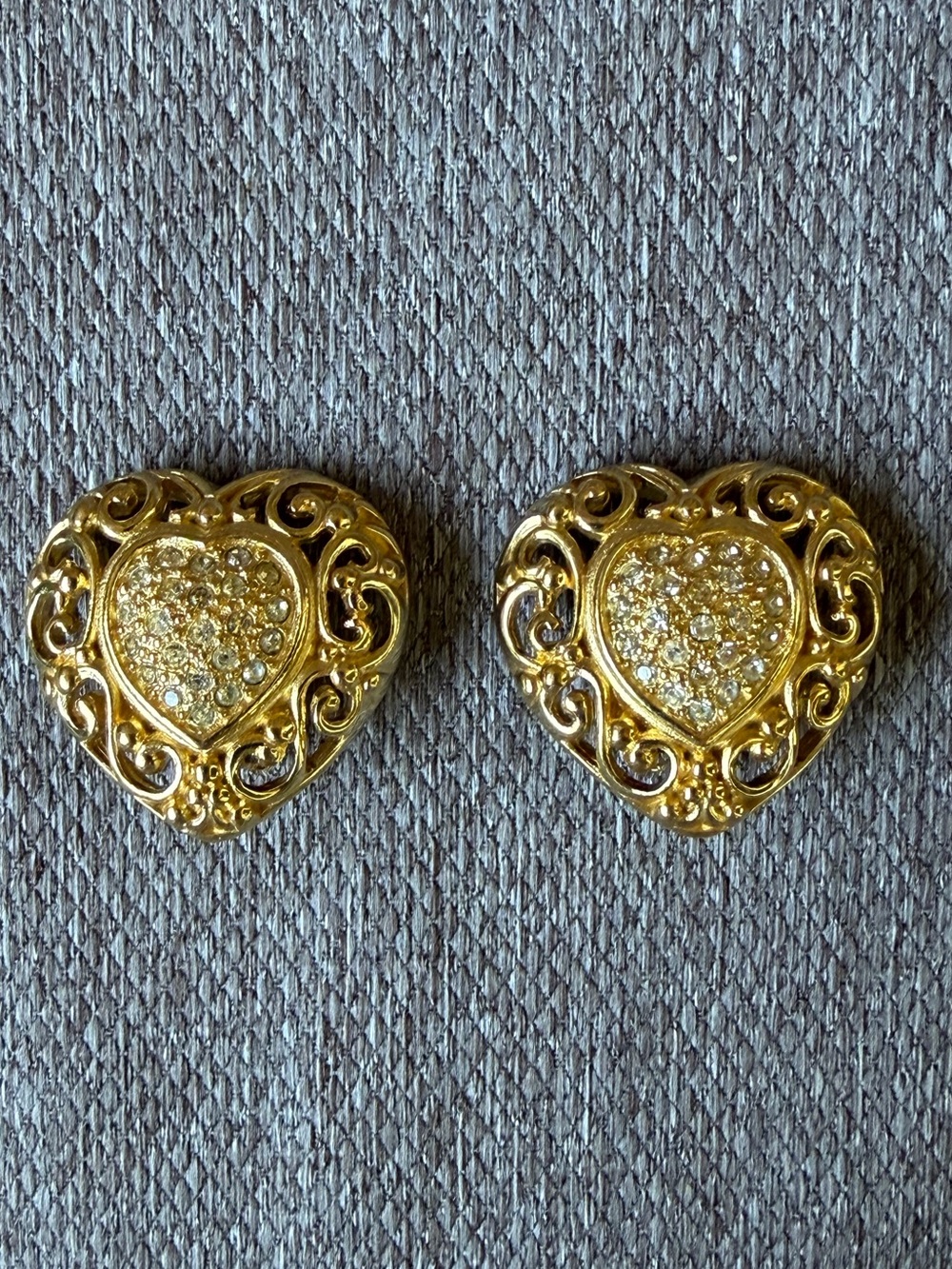 CHRISTIAN DIOR vintage clip on earrings,